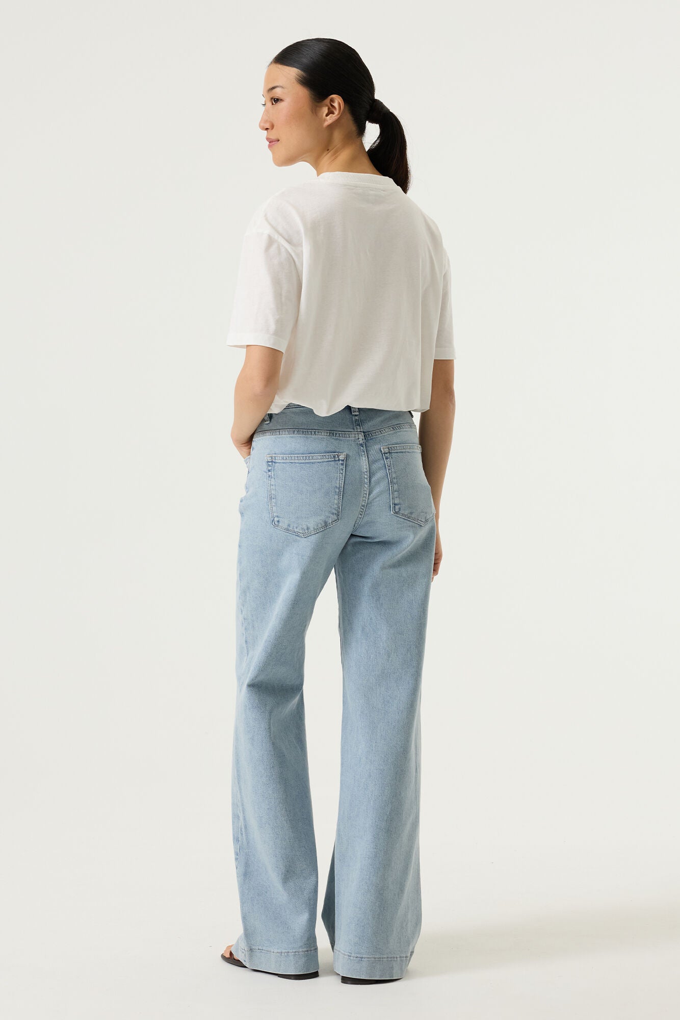GARCIA PRINT T-SHIRT - OFF WHITE