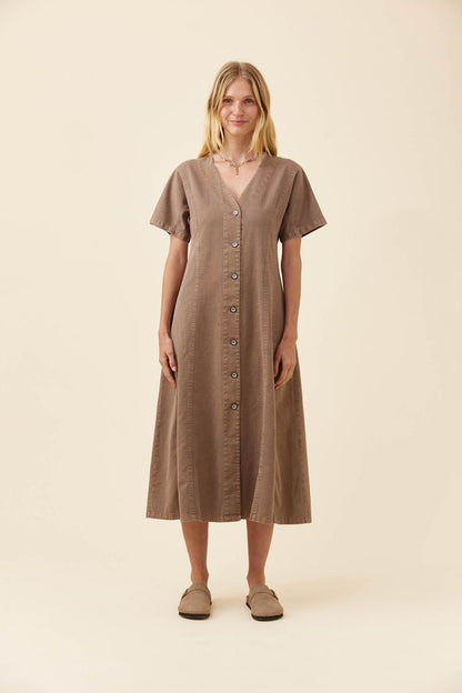ISLE OF MINE PRESTON MAXI DRESS - TAUPE
