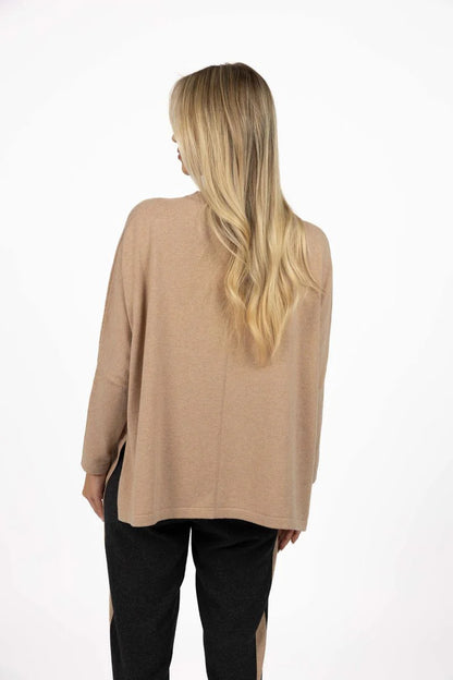 HUMIDITY LIFESTYLE GRANDE SWEATER - LATTE