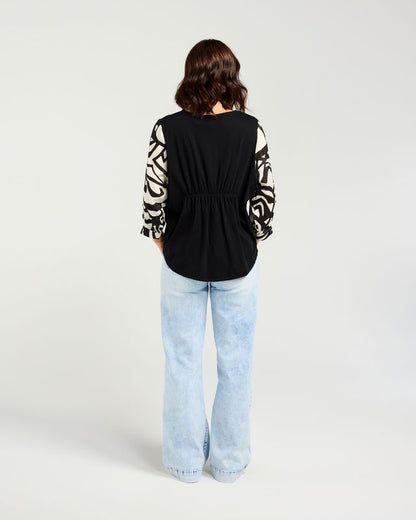ZAFINA KIRA TOP - BOLD EDGE