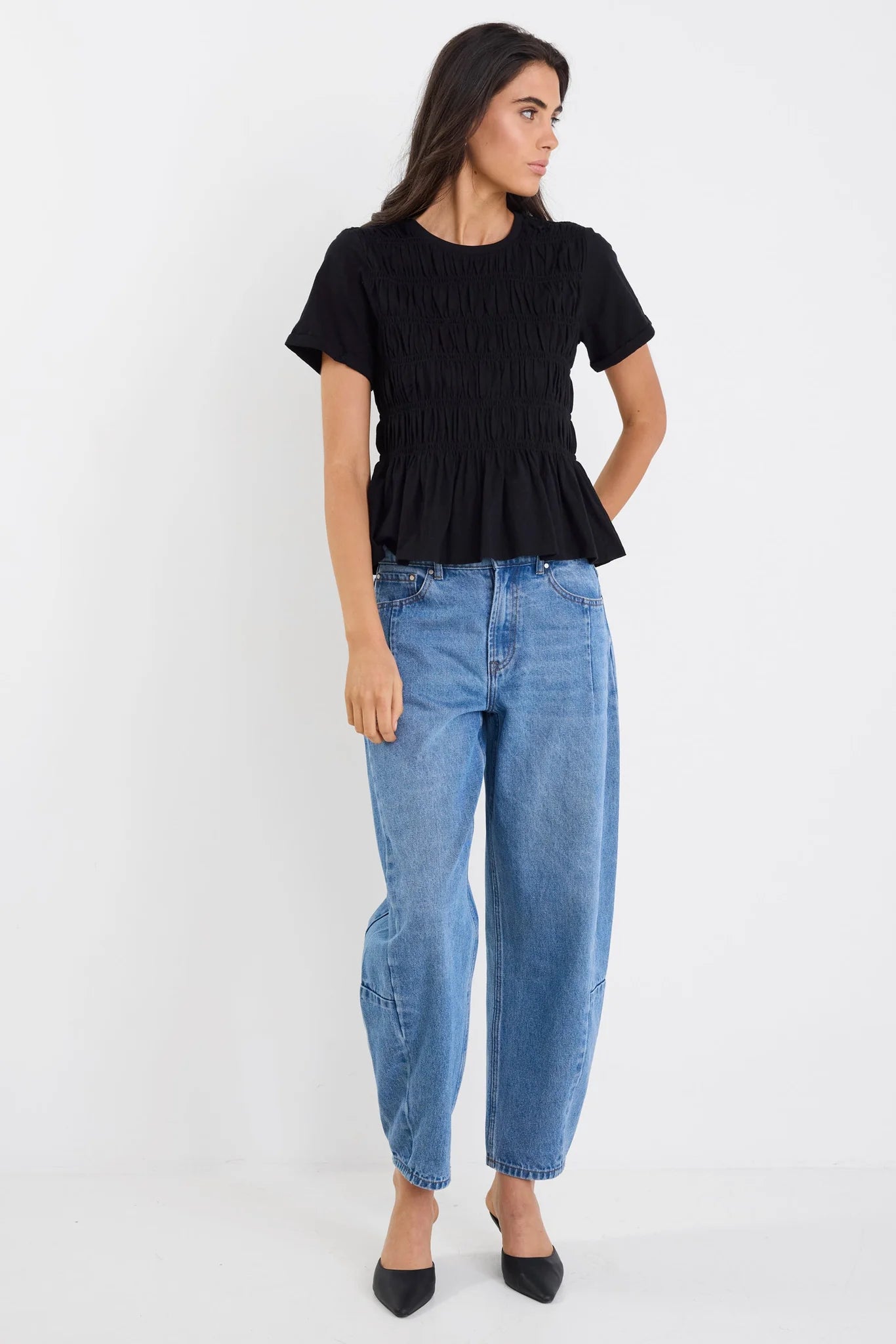 STORIES BE TOLD - NEAT SS TEE - BLACK