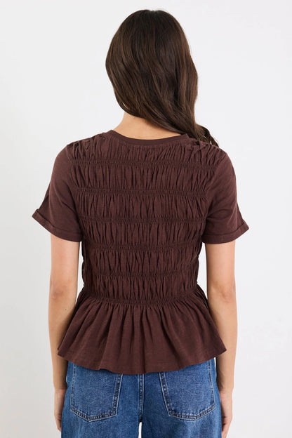 STORIES BE TOLD - NEAT SS TEE - CHOCOLATE