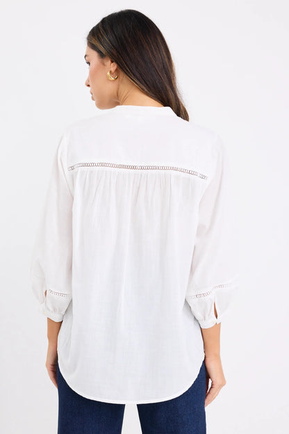 IVY & JACK ORNAMENTAL PINTUCK SHIRT - WHITE