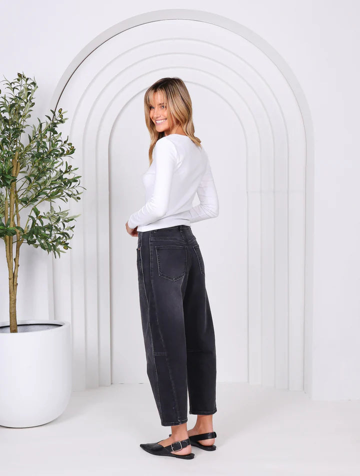 MONACO JEANS - TONI BARREL JEANS - BLACK