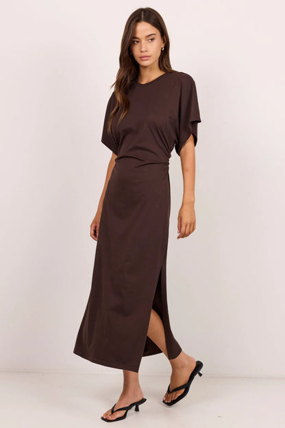 RE:UNION LABEL - PULSE DETAIL DRESS - CHOCOLATE