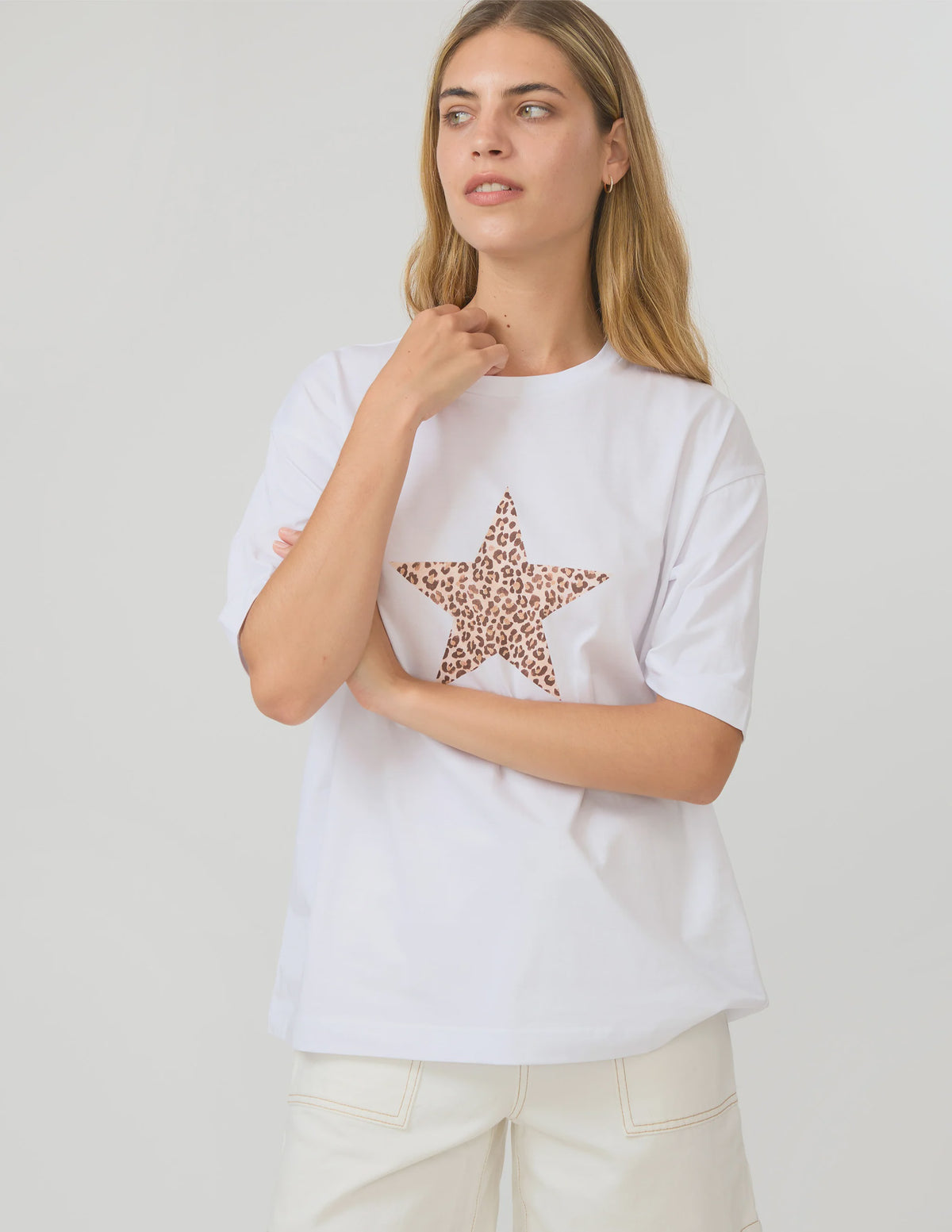 STELLA & GEMMA PORTER TEE - WHITE STAR