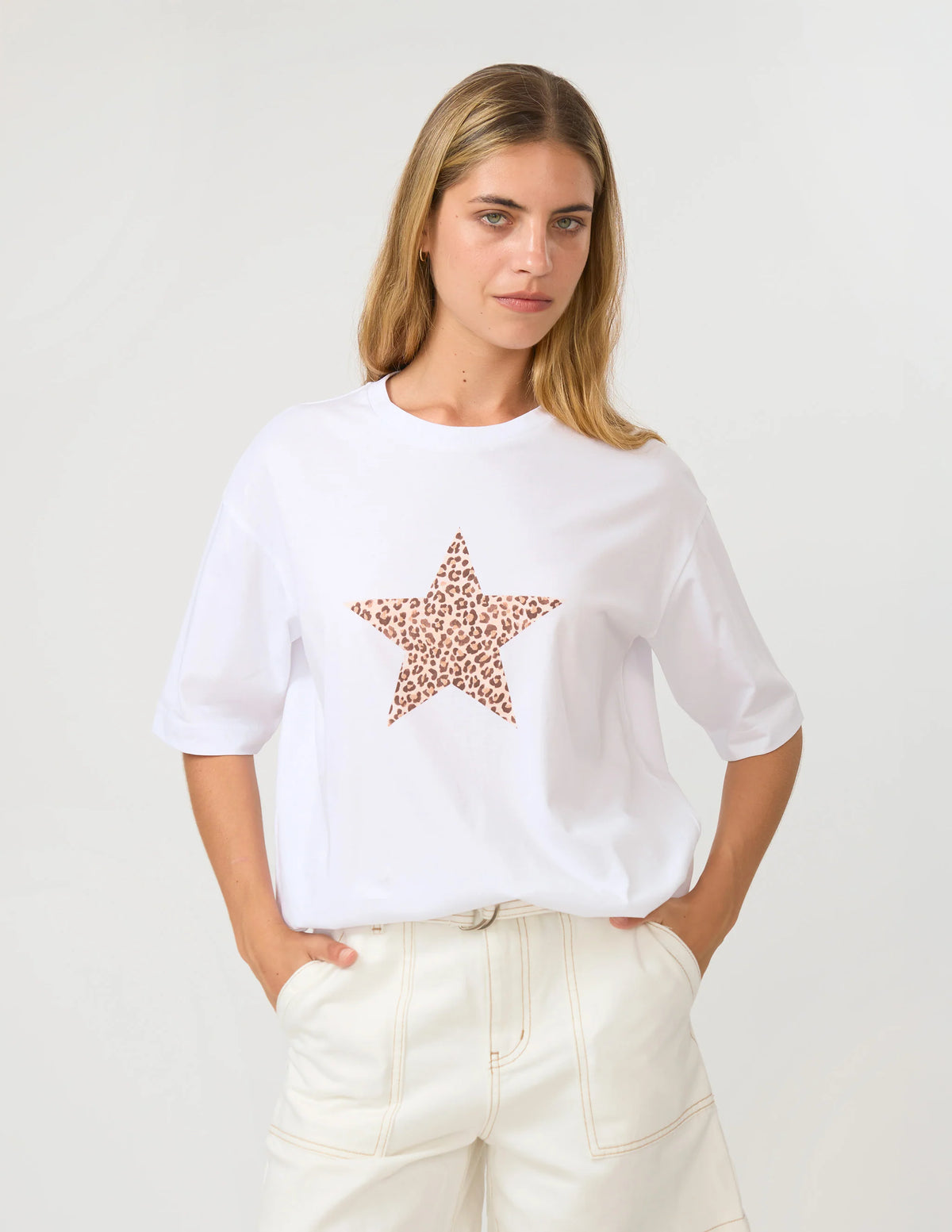 STELLA & GEMMA PORTER TEE - WHITE STAR