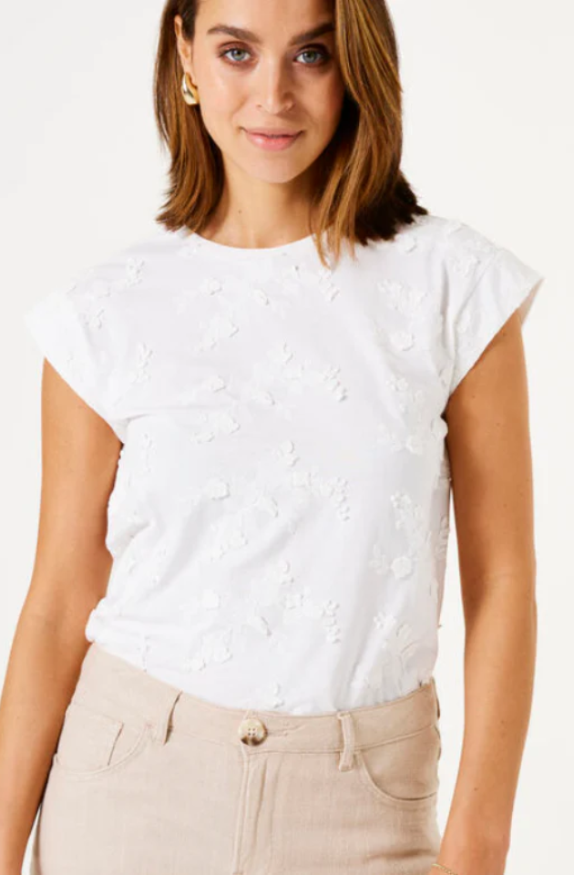 GARCIA PRINT TEE SHIRT - OFF WHITE - D50008-53