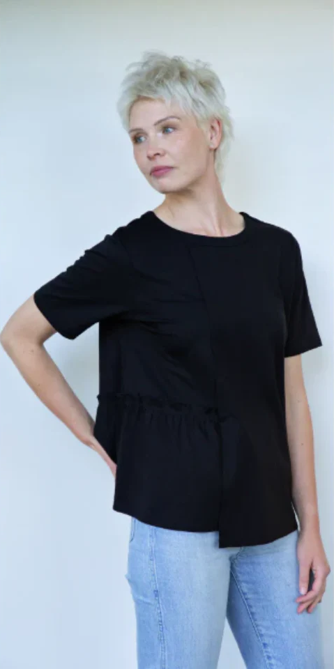 WHITE ON BLACK 1/2 GATHER TOP - BLACK - PHS-2057