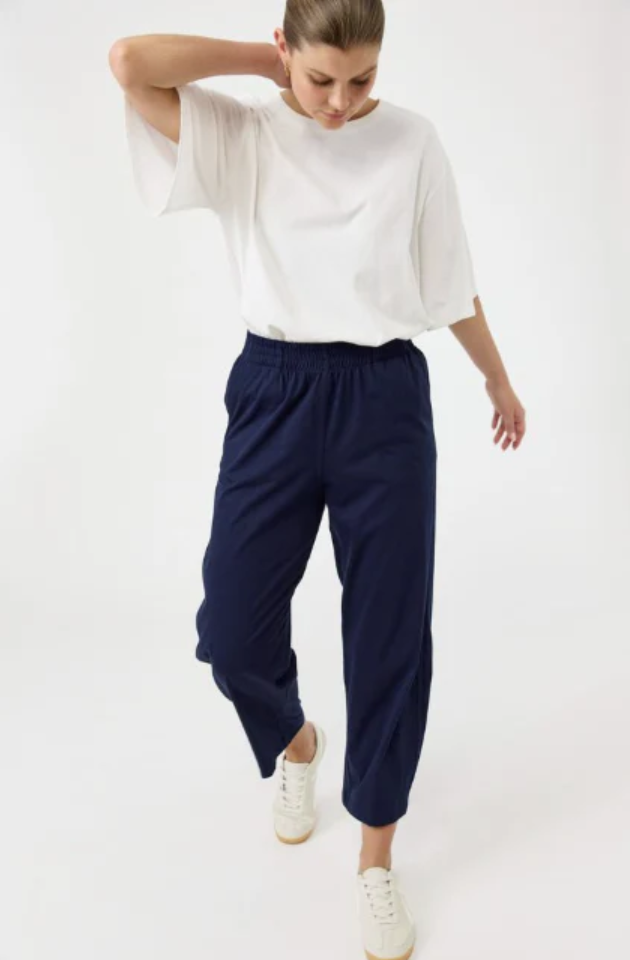 EB & IVE STUDIO TRAVELLER PANT - INDIGO - 2593711
