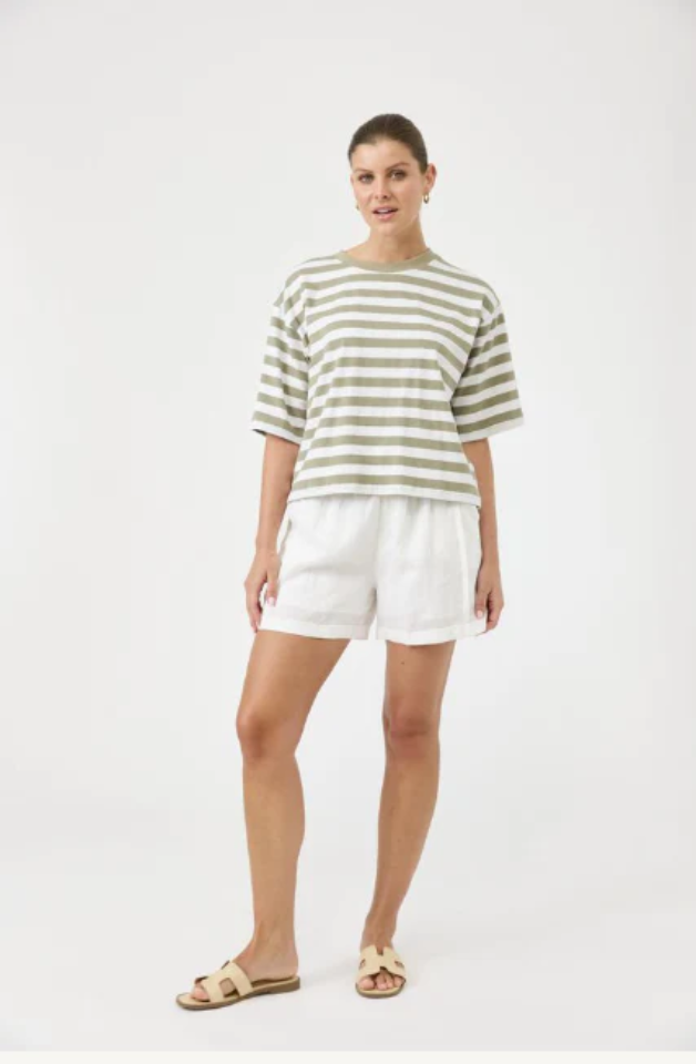 EB & IVE STUDIO STRIPE T-SHIRT - OLIVE - 2593607