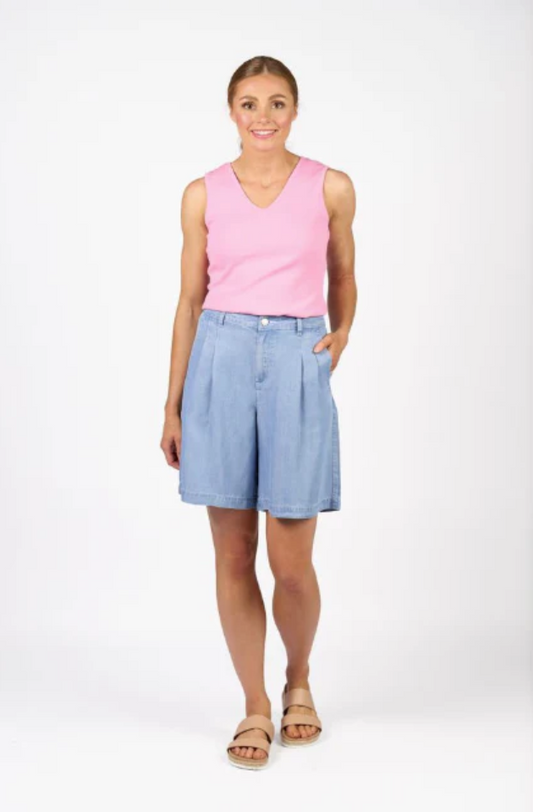 KNEWE NAOMI SHORT - LIGHT BLUE