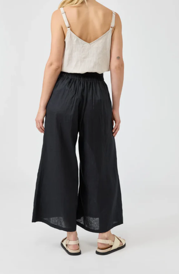 EB & IVE STUDIO CROP PANT  - EBONY - 2494912