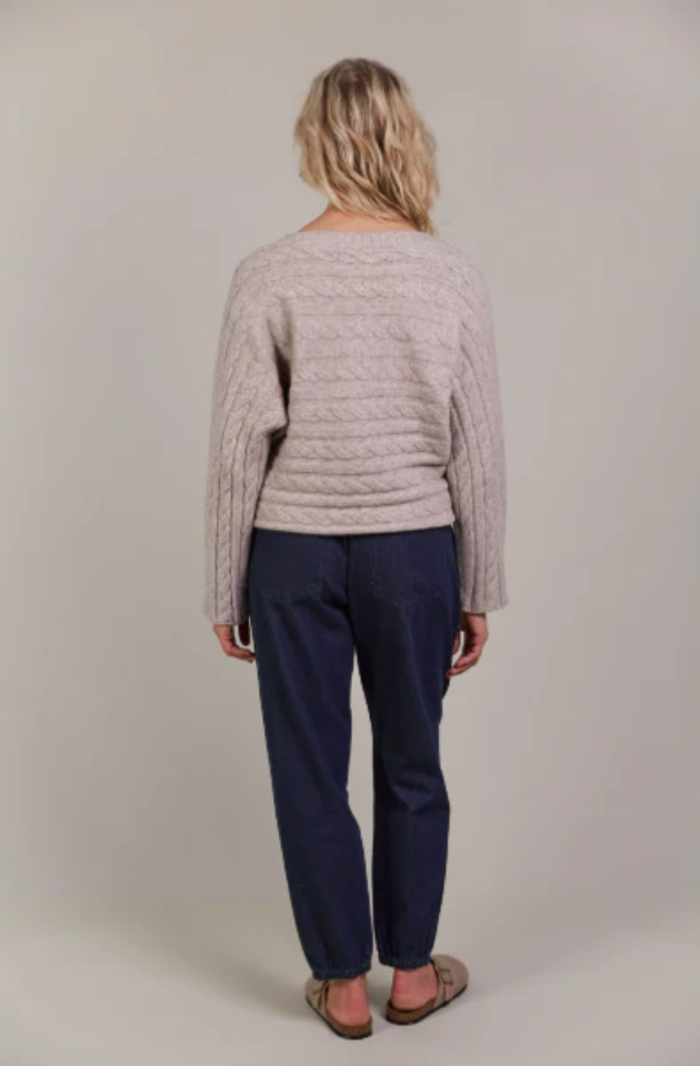 EB & IVE MERANO CABLE KNIT - FLAX - 2584001