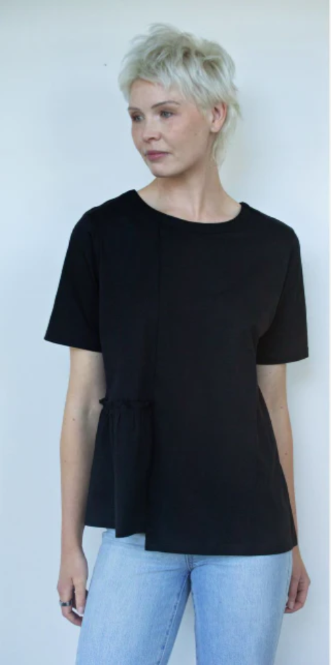 WHITE ON BLACK 1/2 GATHER TOP - BLACK - PHS-2057