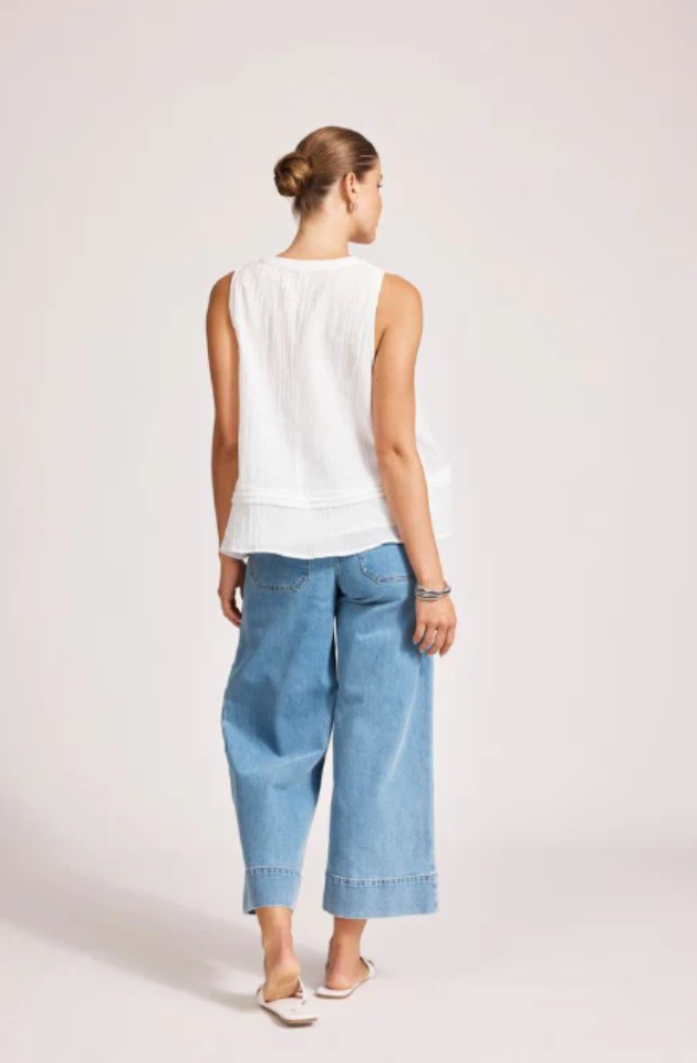 EB & IVE ORSULA TANK - WHITE - 2600002