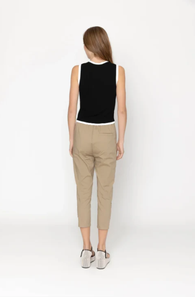 TWO BY TWO CASSIA TOP - BLACK + WHITE TRIM - KN1003