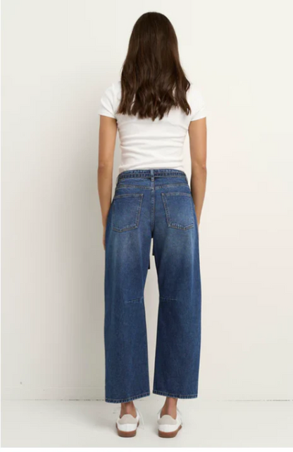 STORIES TO BE TOLD CAMPUS BARREL JEANS - DEEP BLUE