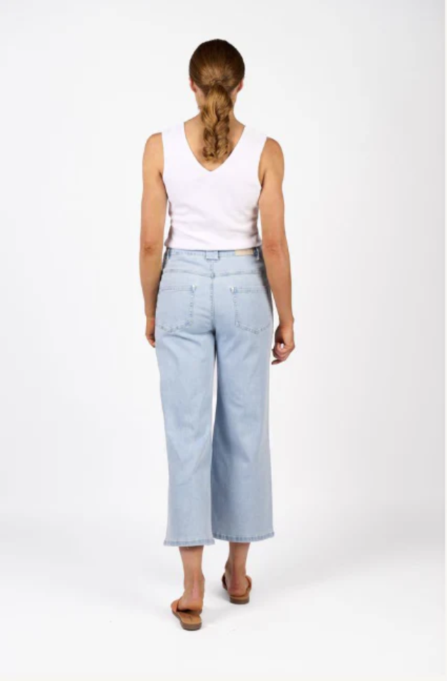 KNEWE SPIN JEAN - LIGHT WASH - K7105