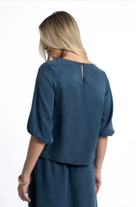 HUMIDITY LIFESTYLE IVY BLOUSE - NAVY - HS25216