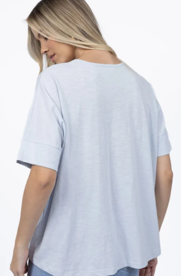 HUMIDITY LIFESTYLE DIPPY TEE - ICE BLUE - HS25303