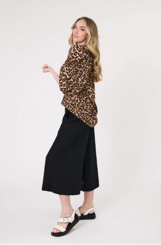 LEMON TREE DESIGN - GIANNA TOP - LEOPARD PRINT