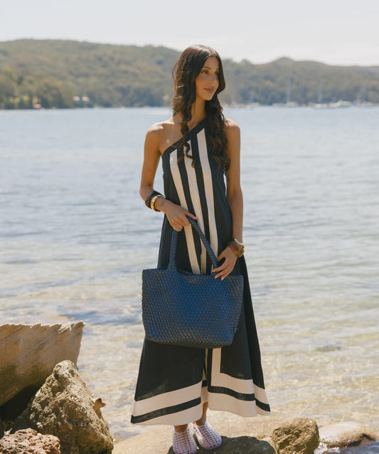 BLACK CAVIAR ST MORITZ WOVEN HANDBAG - NAVY