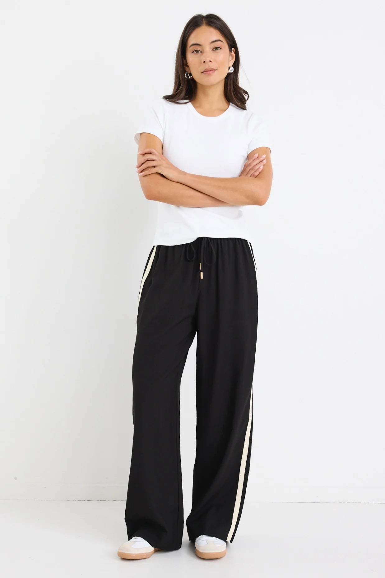 STORIES TO BE TOLD TOWNIE WIDE LEG PANTS - BLACK MATTE