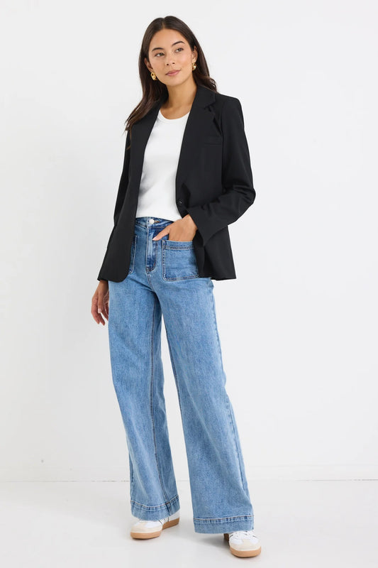 STORIES TO BE TOLD - SUAVE SHORT BLAZER - BLACK