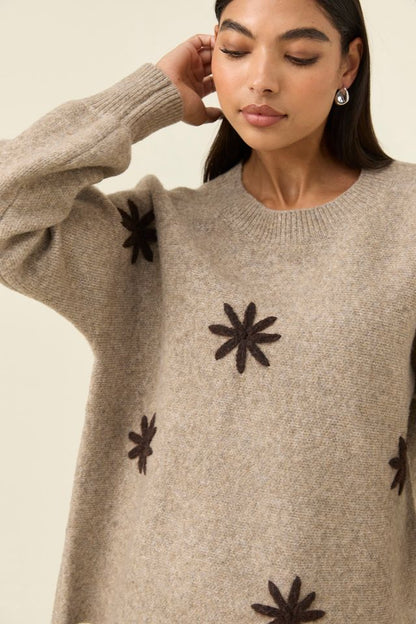 ISLE OF MINE - MIRU STITCH FLOWER JUMPER - STONE