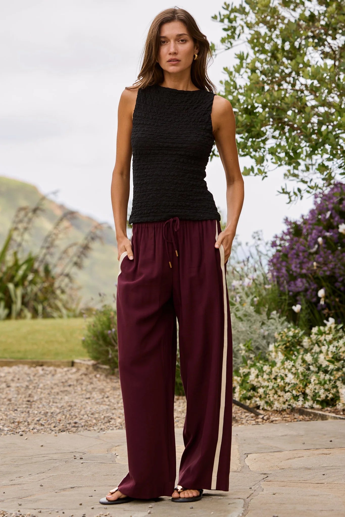 STORIES TO BE TOLD TOWNIE WIDE LEG PANTS - BURGUNDY
