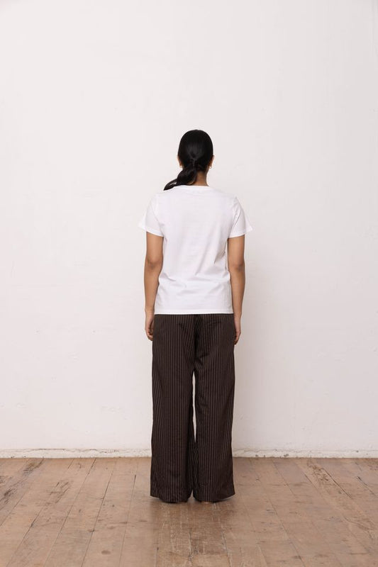 DRESSED FLORAL SKETCH T-SHIRT - WHITE/BLACK PRINT