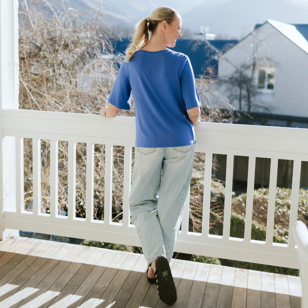 MOKE NZ - ZOE V NECK TEE - DAZZLING BLUE