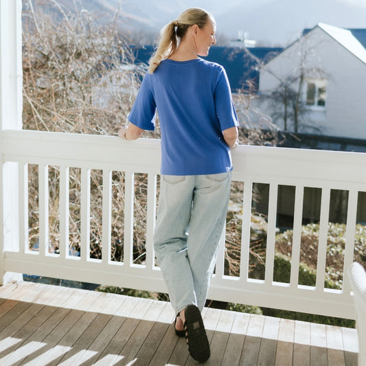 MOKE NZ - ZOE V NECK TEE - DAZZLING BLUE