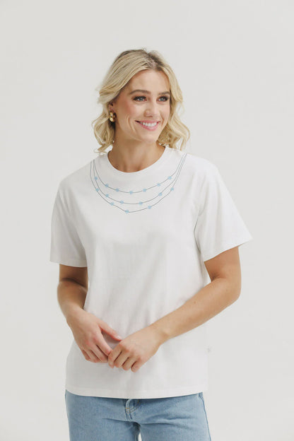 HOME-LEE - CHRIS TEE - IVORY DAISY CHAIN