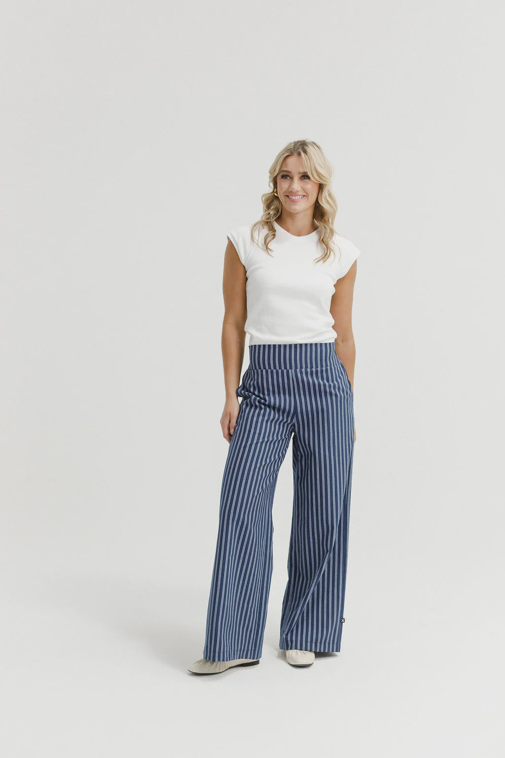 HOME-LEE SAWYER PANTS - NAVY STRIPES