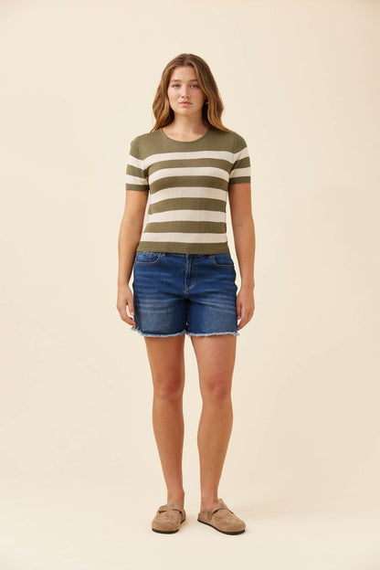 ISLE OF MINE MARCELLE T-SHIRT - OLIVE
