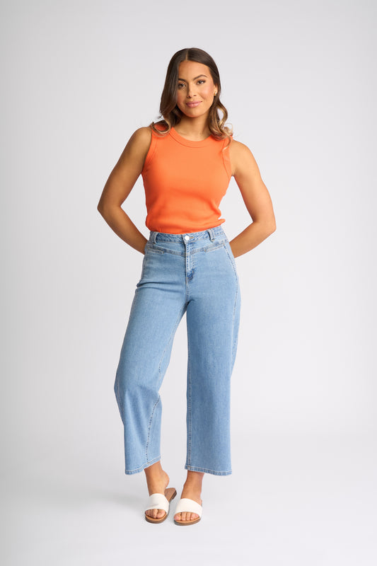 KNEWE INDEX JEAN - LIGHT WASH DENIM