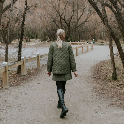 MOKE NZ DAISY QUILT JACKET - OLIVE GREEN