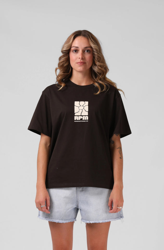 RPM FLOWER TEE - ESPRESSO - 24SW04A2