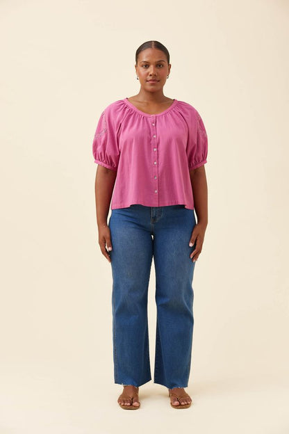 ISLE OF MINE FRANCES BUTTON TOP - MAGENTA