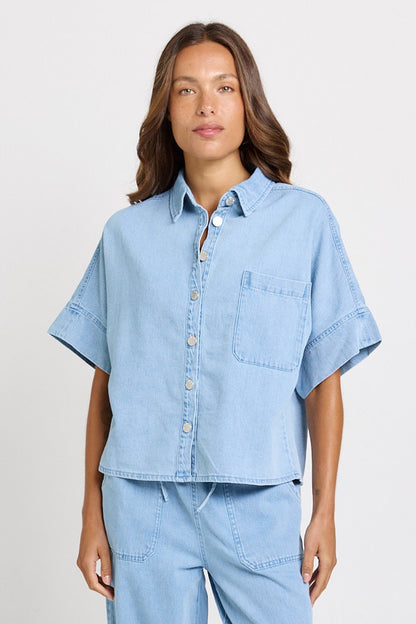 BETTY BASICS DAWN DENIM SHIRT - BLUE DENIM