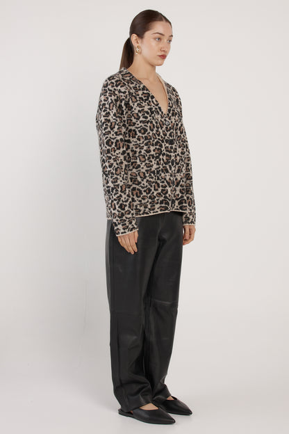 FATE + BECKER MARLOWE FLUFFY CARDIGAN - ANIMAL PRINT BROWN