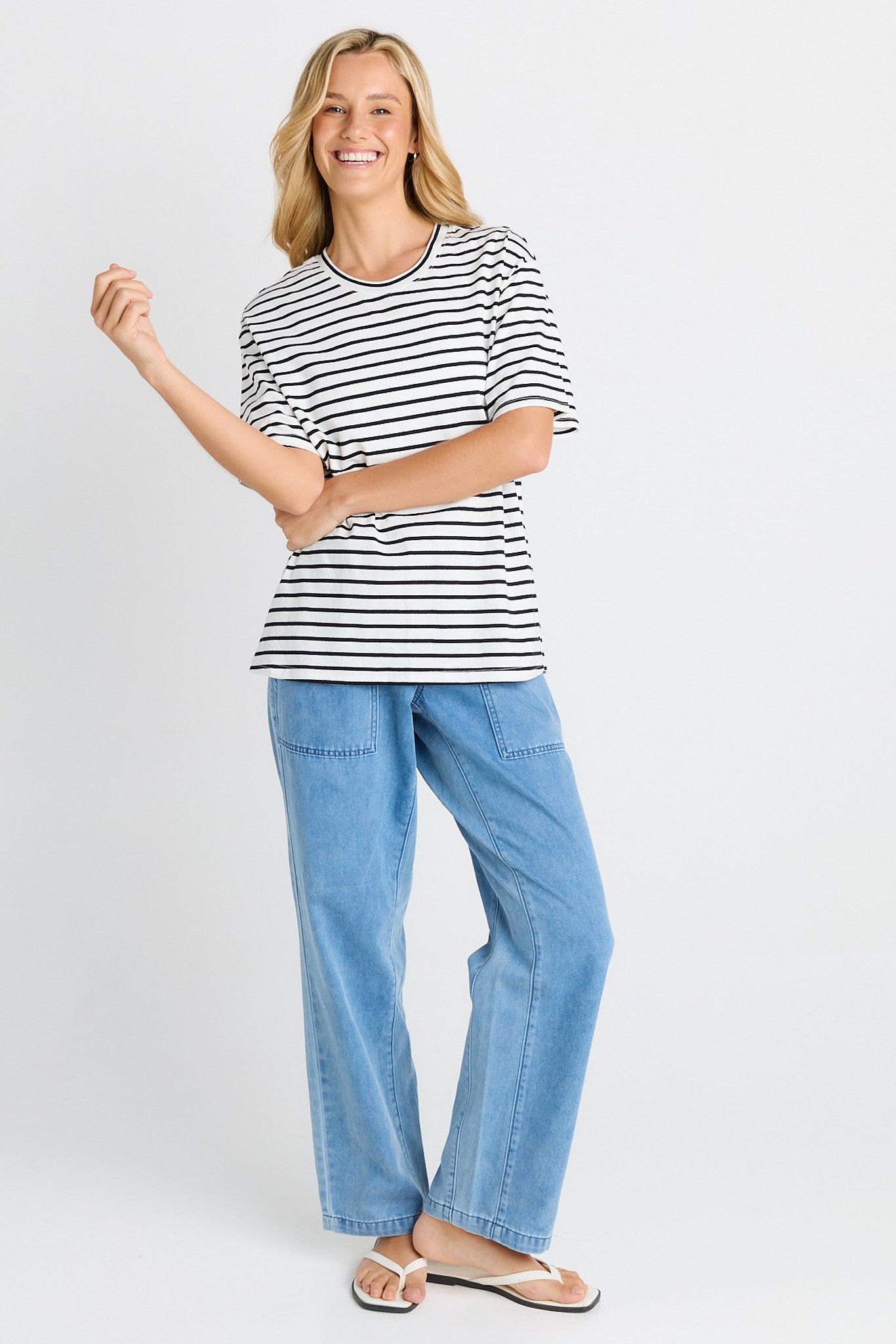 BETTY BASICS RELAX BOXY TEE - BLACK/WHITE STRIPE