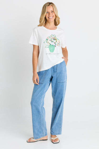 BETTY BASICS ELLIA CREW TEE -WHITE