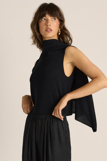 FATE + BECKER KORA CAPE TOP - BLACK