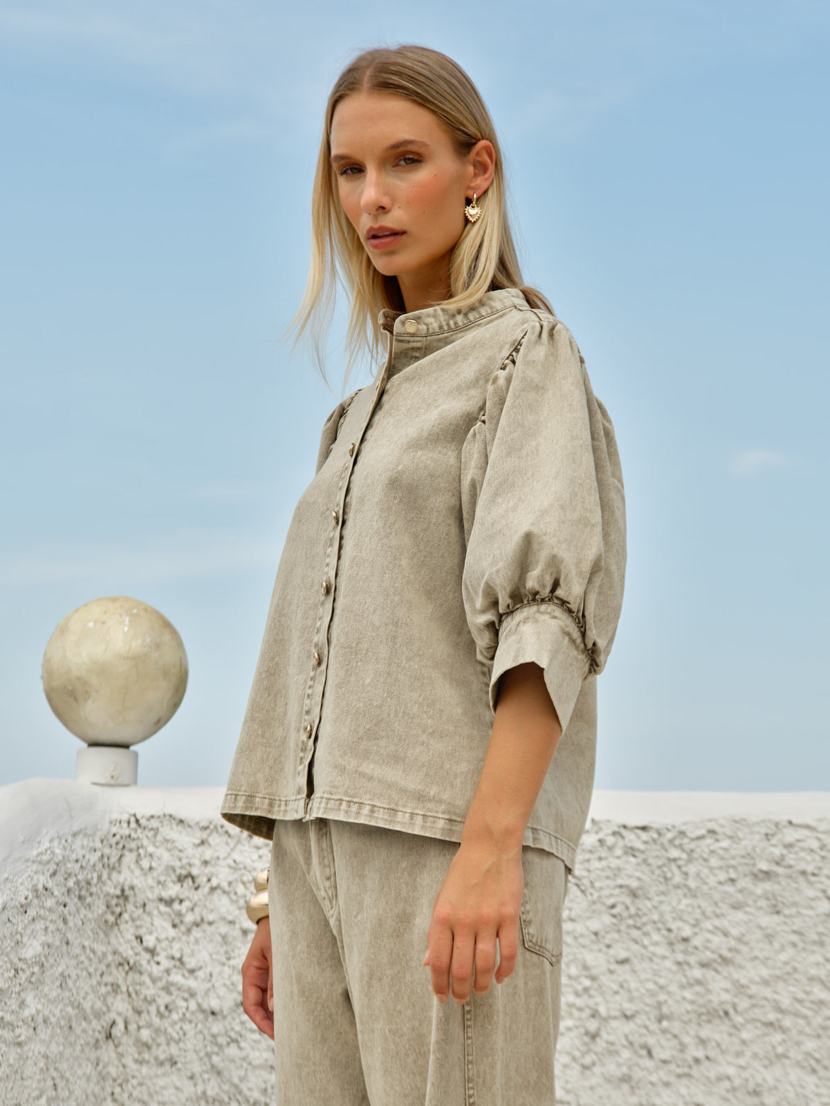 FATE + BECKER SASKIA BALLOON SHIRT - PARCHMENT NEUTRAL