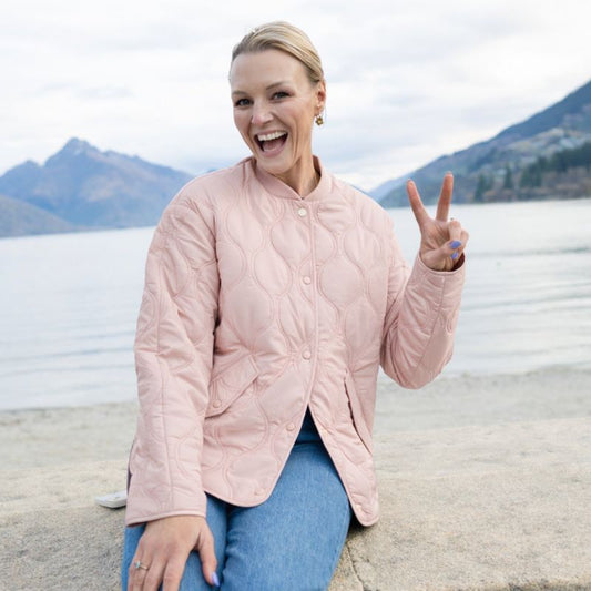 MOKE NZ TALEI QUILT BOMBER - BLUSH