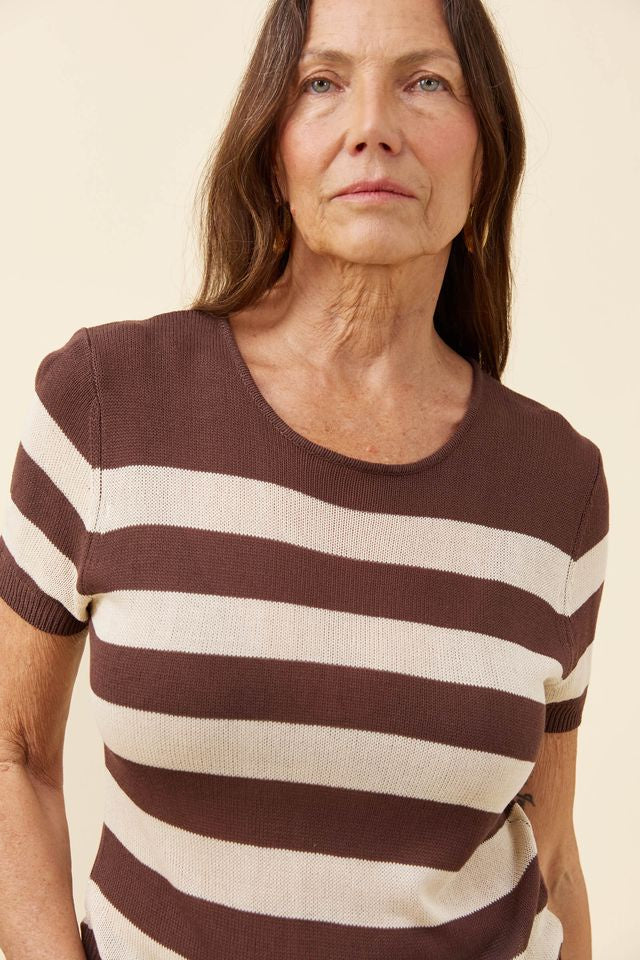 ISLE OF MINE MARCELLE T-SHIRT - TAUPE