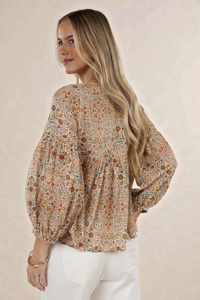 HUMIDITY LIFESTYLE LARA BLOUSE - ALMOND PRINT
